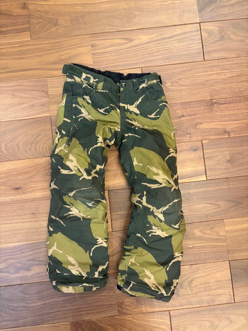 BURTON 迷彩 スノーボードパンツ M キッズ140センチ - メルカリ