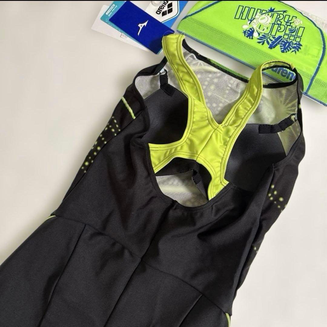 新品　ミズノ　競泳水着　Lサイズ　　フィットネス用　ストロークワン