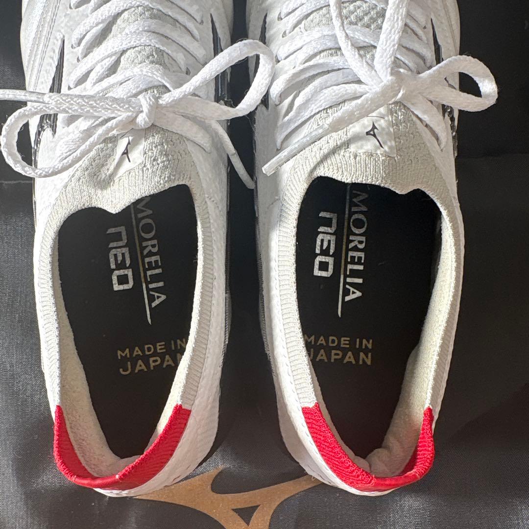 ミズノモレリアネオ4β