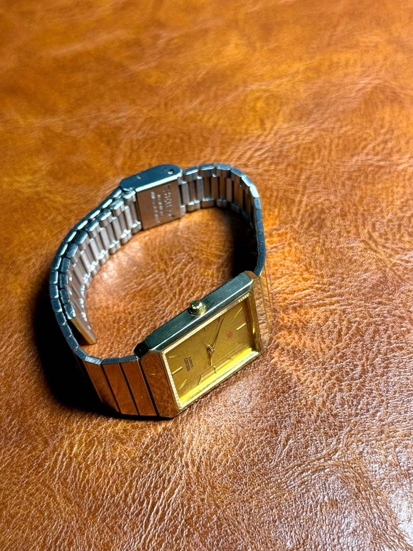 A113 希少 稼動品 SEIKO 5 スクエア型 80年代ヴィンテージ - メルカリ