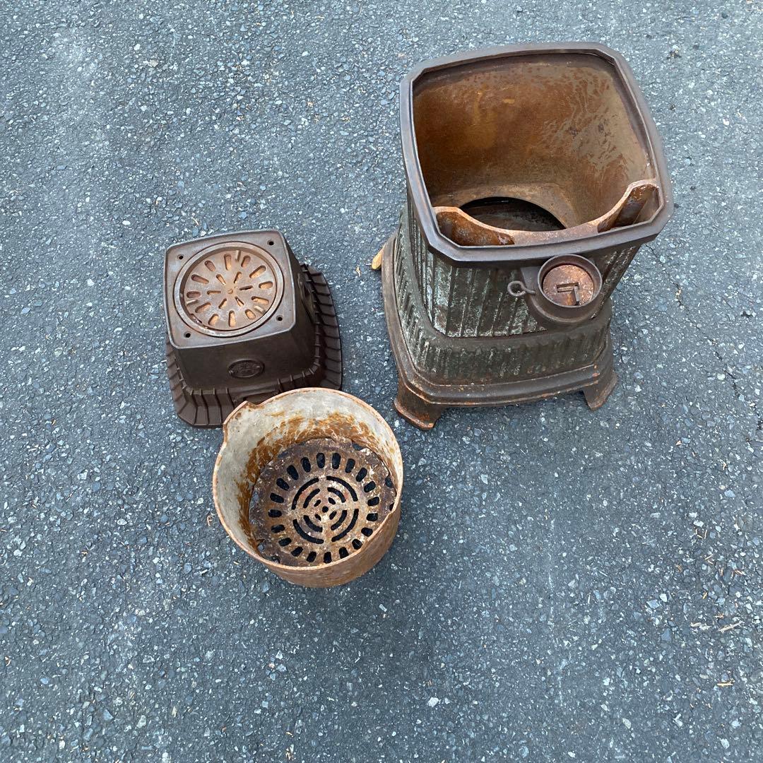 光鱗　薪ストーブ 石炭ストーブ　昭和レトロ