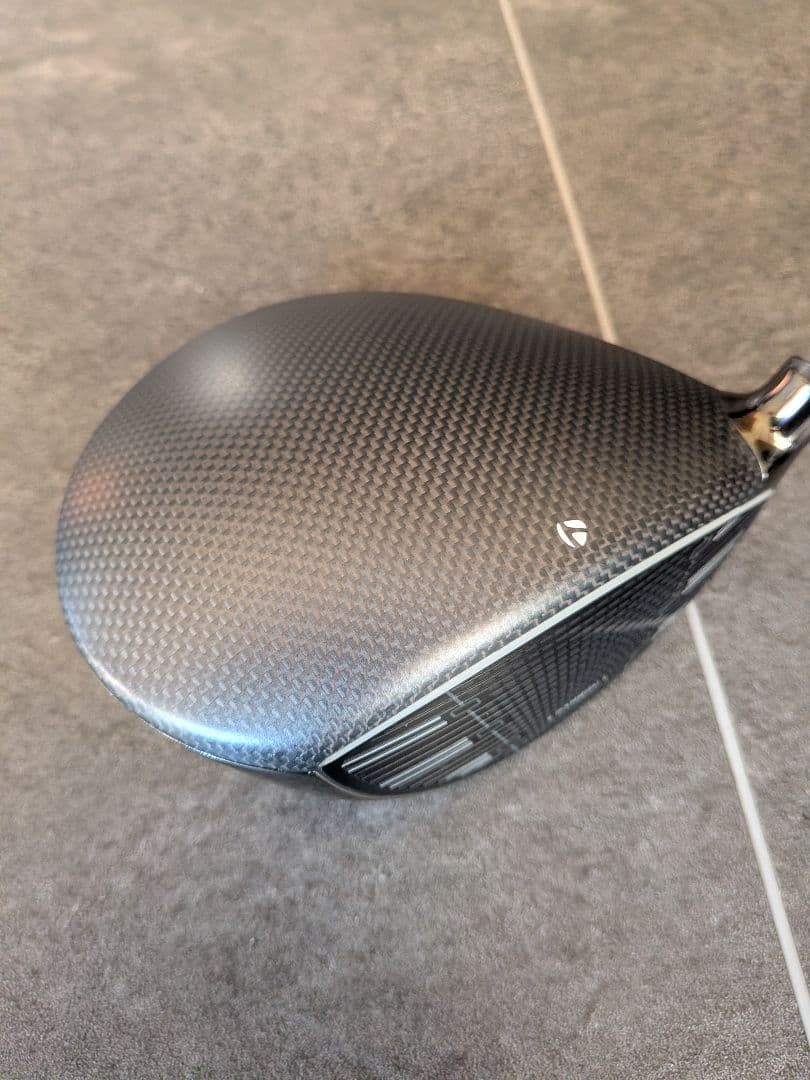 ●美品　日本仕様●Qi35LSドライバー 9.0° ヘッドカバー・保証書付