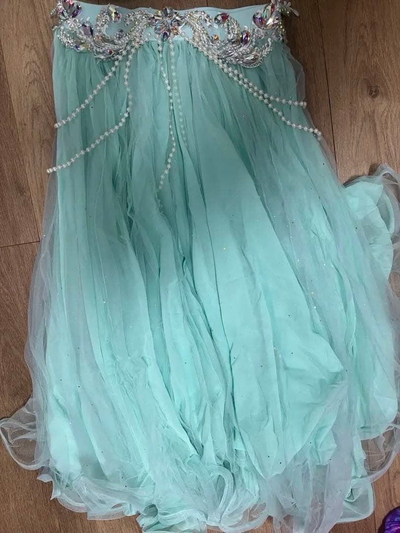 ミントグリーン ダンス衣装