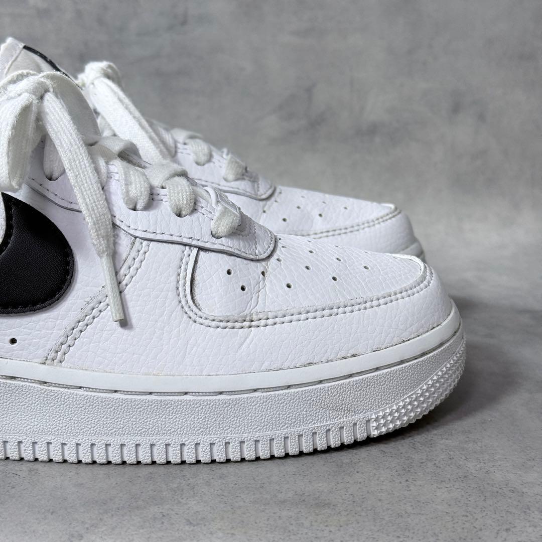 ナイキ エアフォース1 NIKE ホワイト ブラック 白黒 人気 24cm