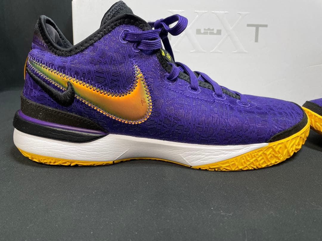 ナイキ レブロンネクストジェン　バッシュ　　621