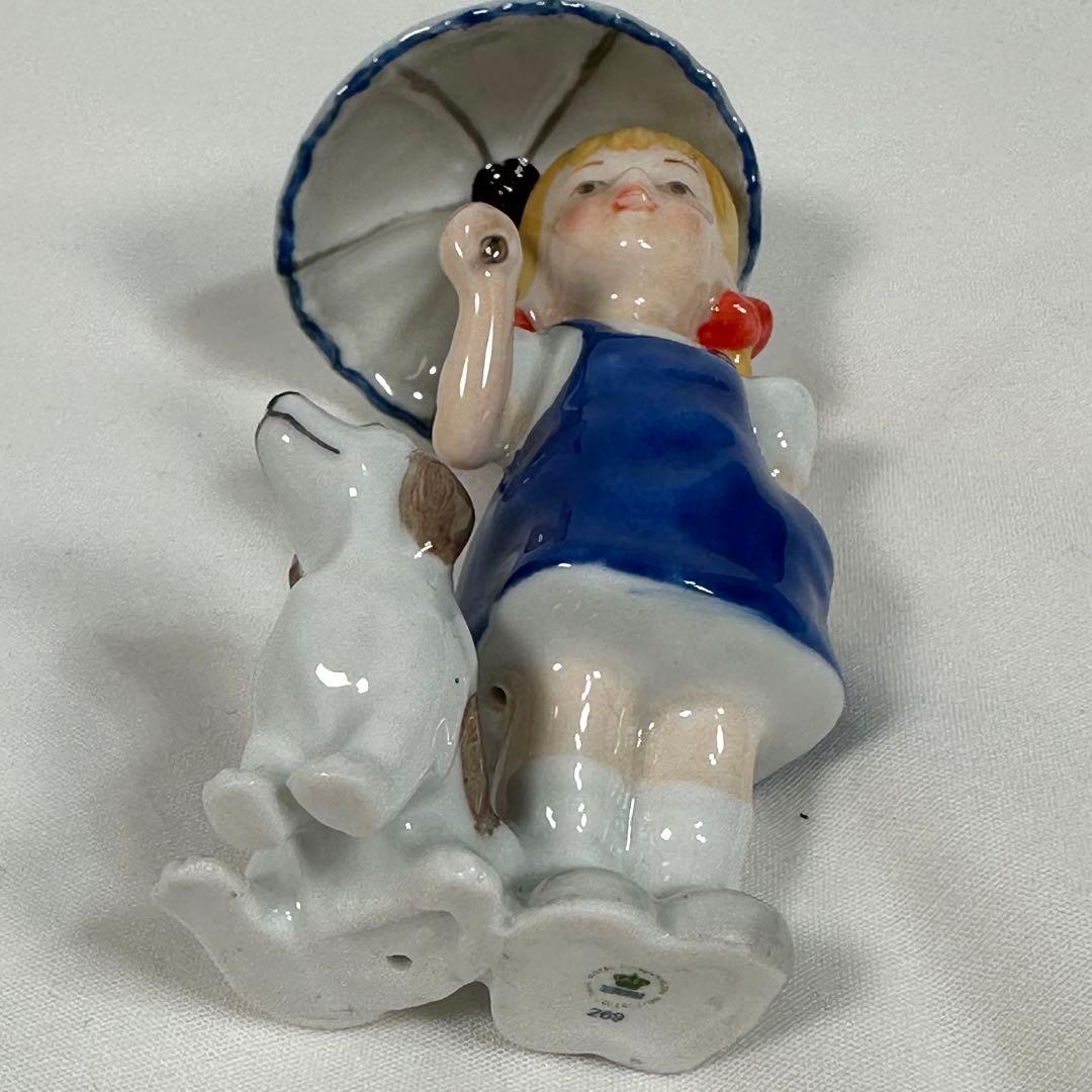 ロイヤルコペンハーゲン フィギュリン 少女と犬 - メルカリ