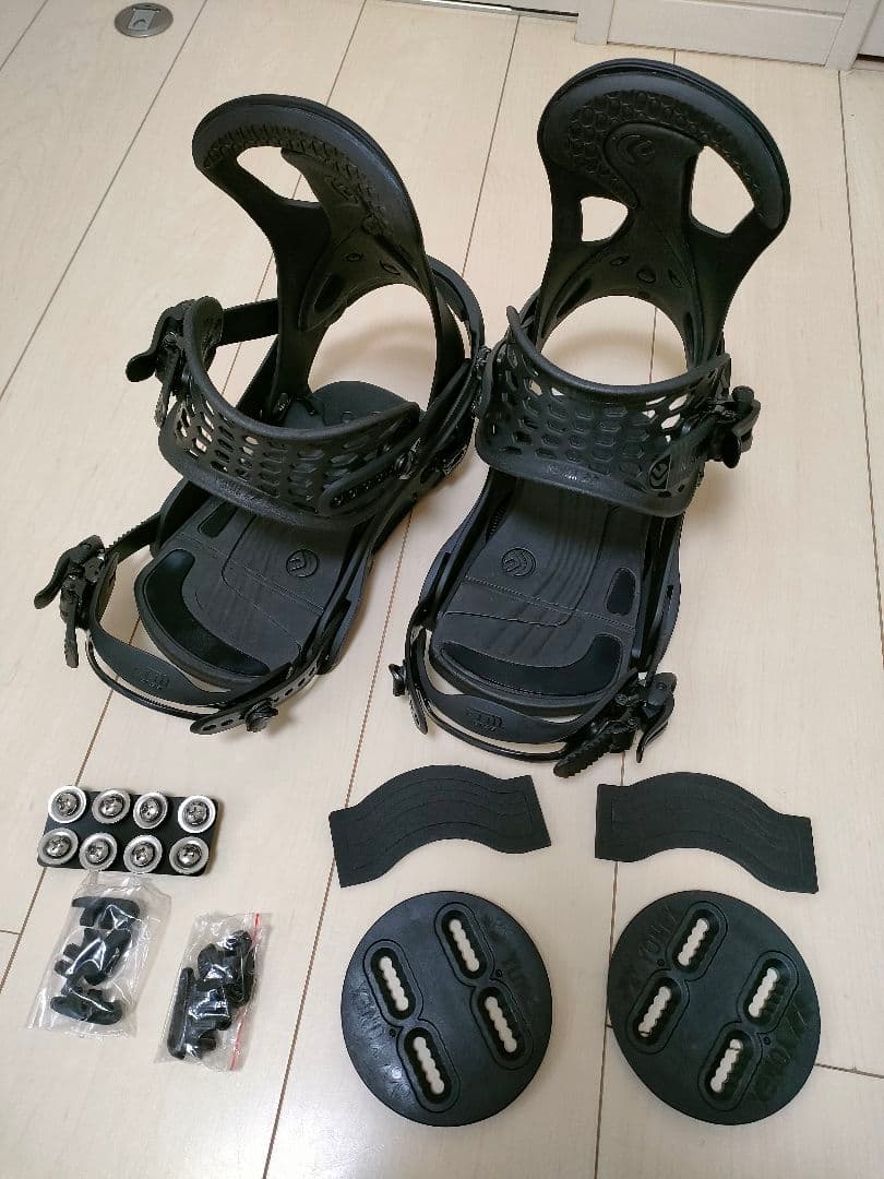 YONEX ROUSE Mサイズ FLUX TT　フラックス