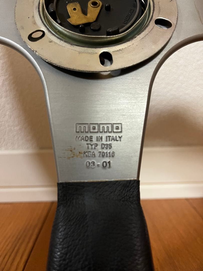 MOMO モモコース ステアリング 345mm