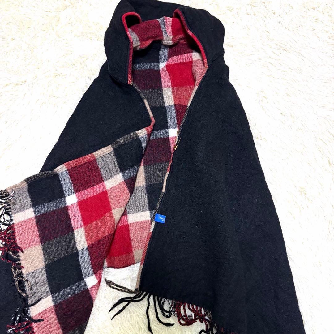 ブルーレーベルクレストブリッジ　ポンチョ　大判ストール