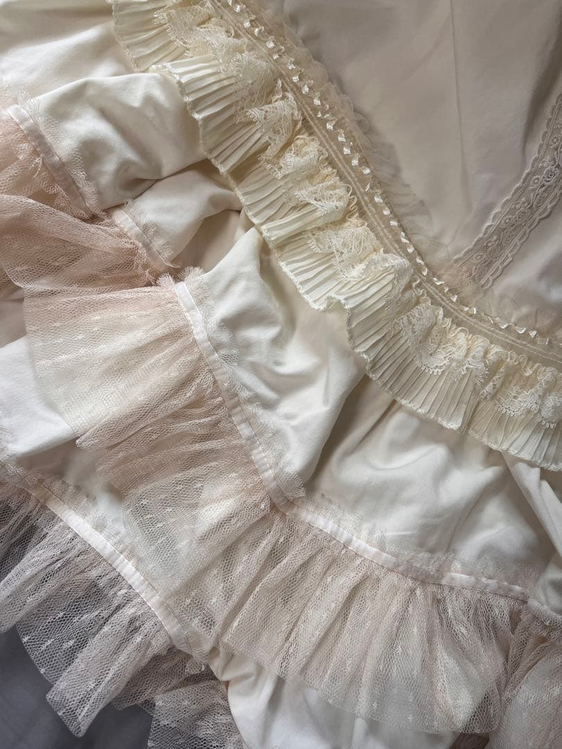 星箱works 七色ワルツ チュールフリルアンダースカート ショート ベージュ