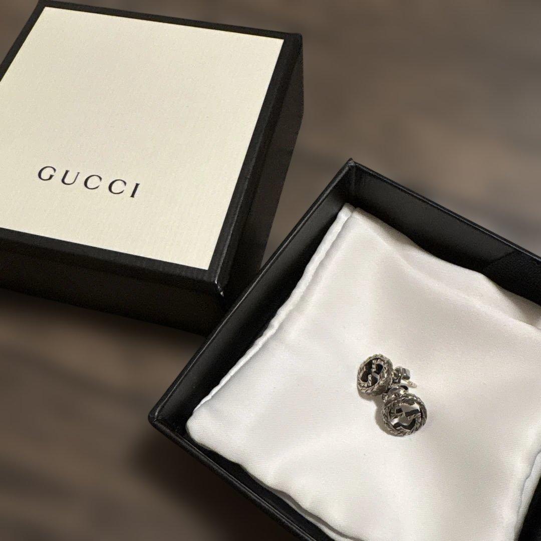 GUCCI シルバー ピアス