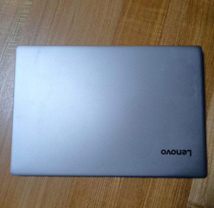 Lenovo IdeaPad 720S　初期化・動作確認済　付属品完備