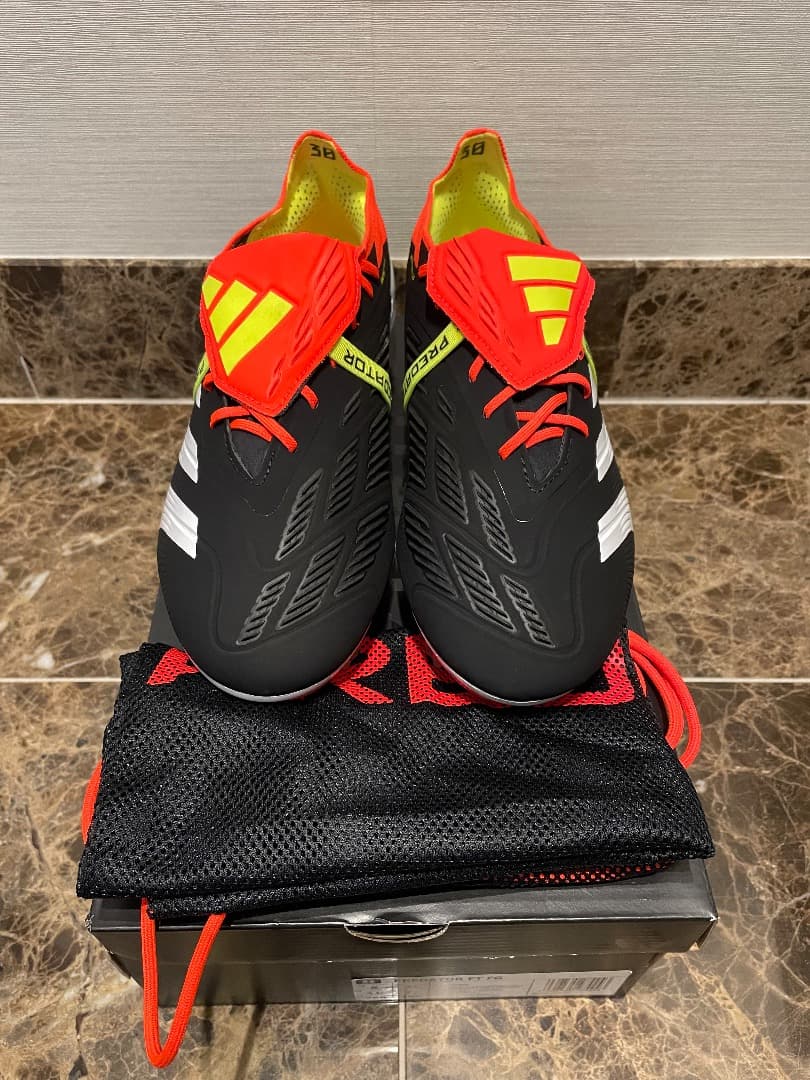 プレデターエリートFT FG 26cm - メルカリ