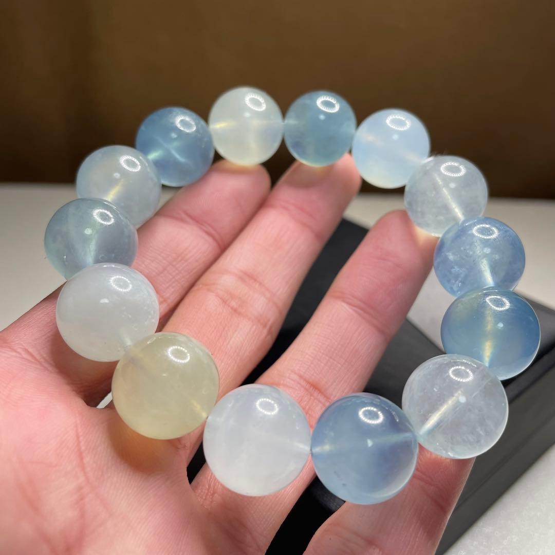 スーパーセール☆希少な大玉☆ミックスアクアマリン