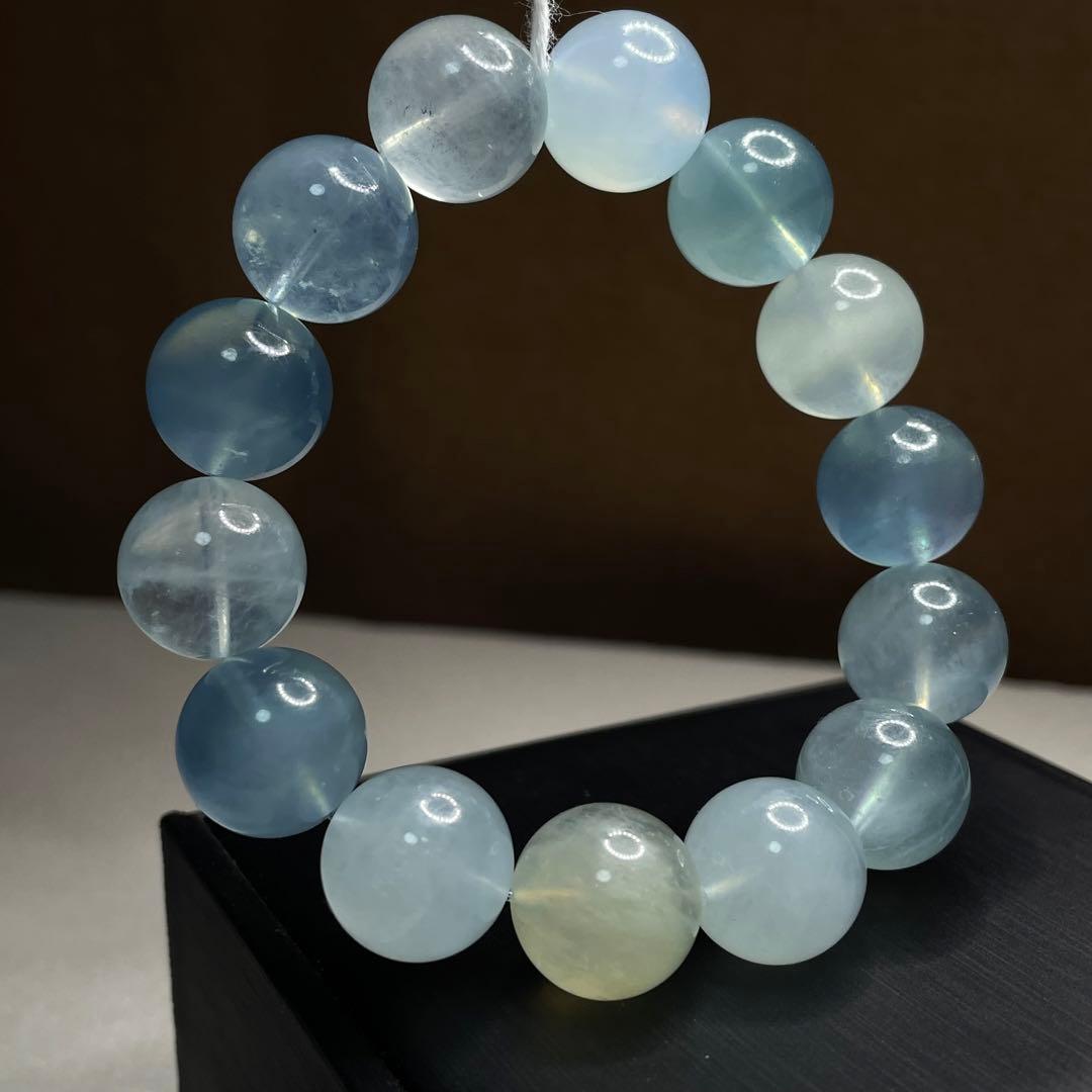 スーパーセール☆希少な大玉☆ミックスアクアマリン