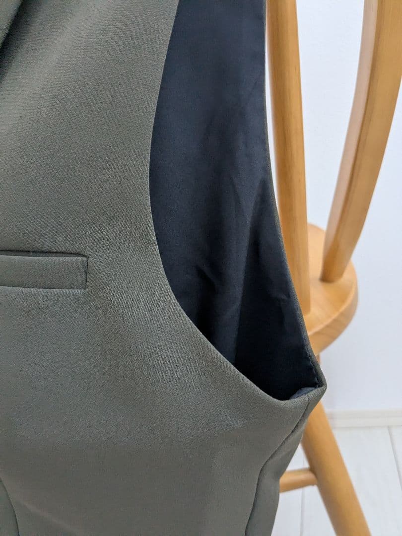 THE URBAN BLANCHE アーバンブランシェ　タキシード　カーキ