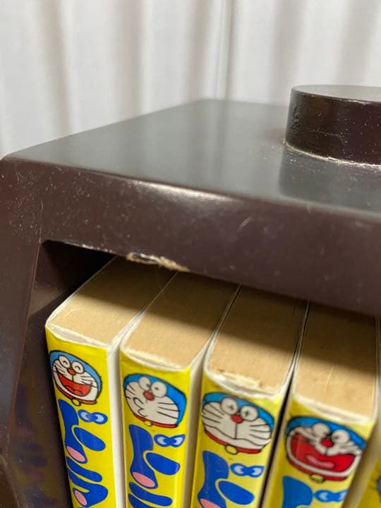 ドラえもんズベル　ブックスタンド　ドラえもん　マンガ収納　本棚　ケース