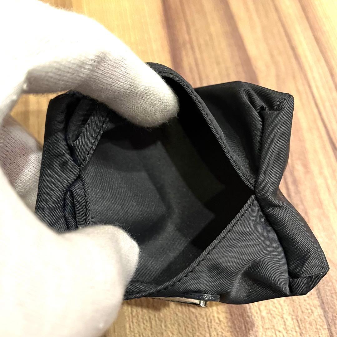 ✨正規品✨未使用品✨PRADA プラダ ティッシュケース ナイロン 三角ロゴ 黒