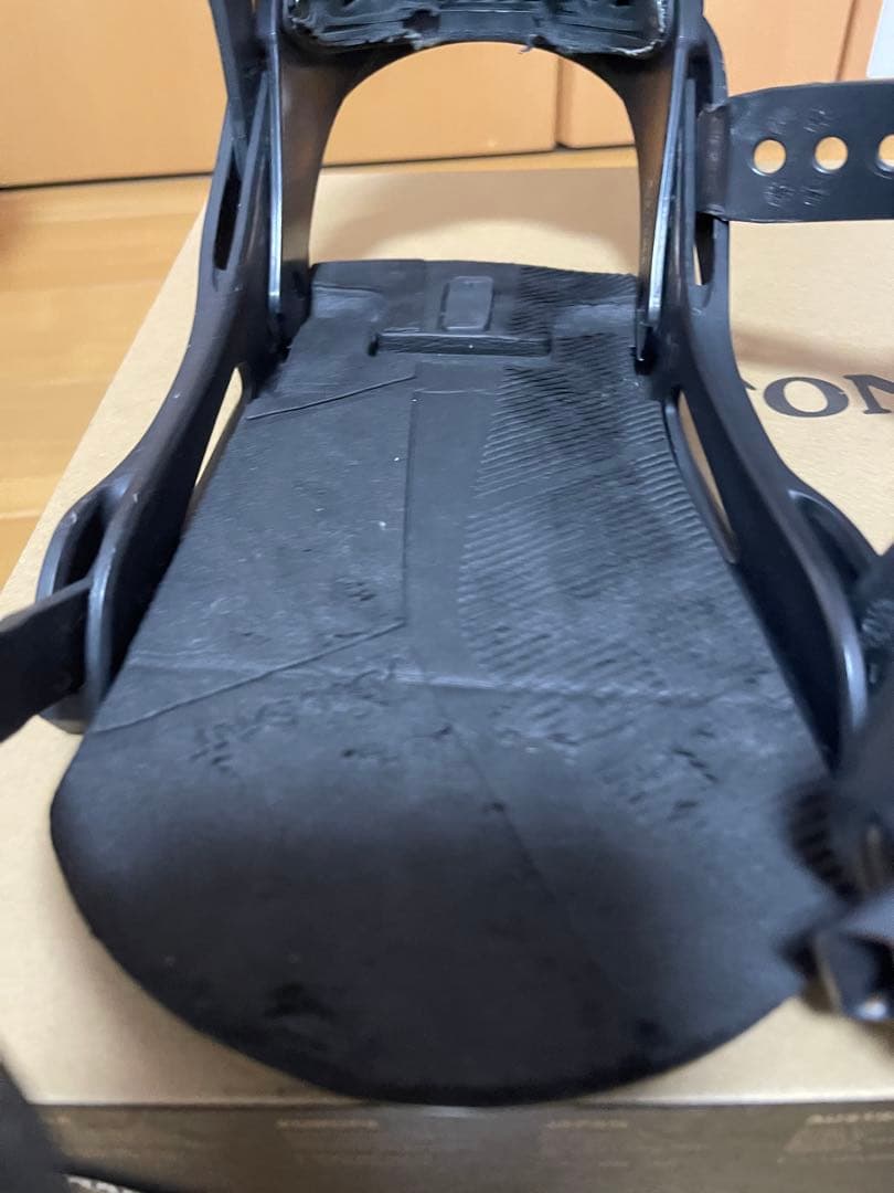 ジャンク品】BURTON MALAVITA MNS M ビンディング(要修理)