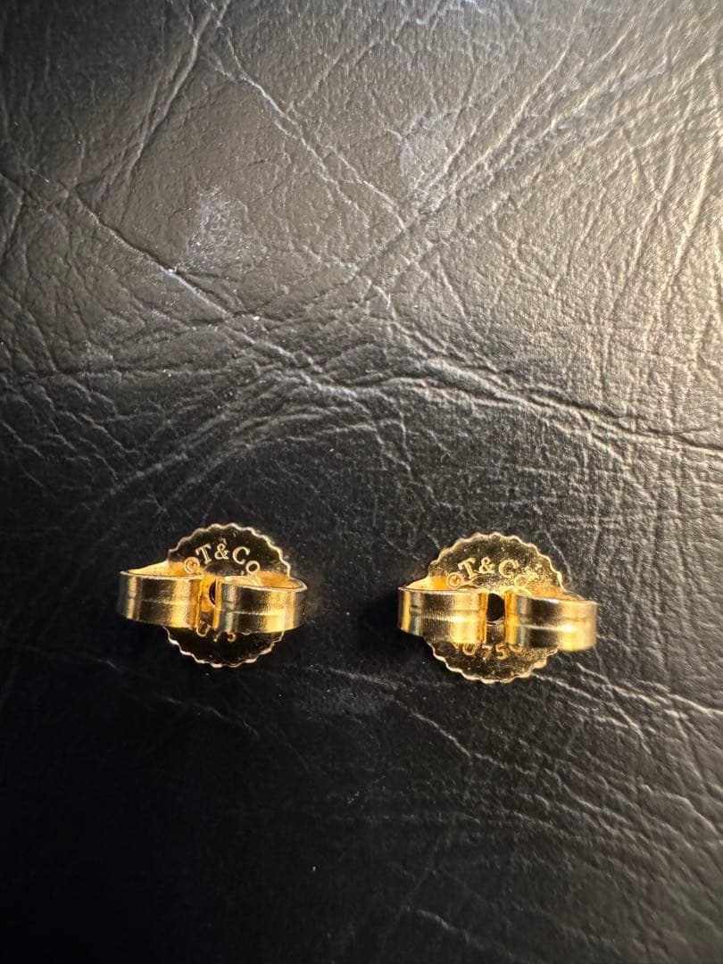 Tiffany & Co. 18 YG ダイヤモンド ピアス 三連休限定