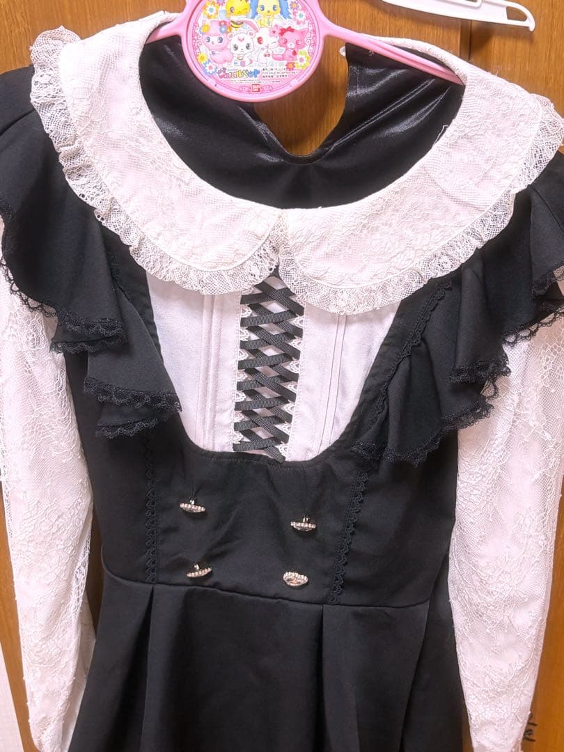 LIZLISA フリルスピンドルセットアップ 黒 ブラック