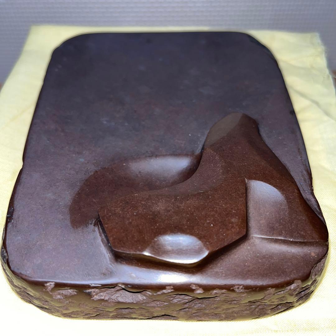 ⭕️赤間硯　名工　堀尾信夫　[芽] 新品美品　共桐箱　希少彫刻硯