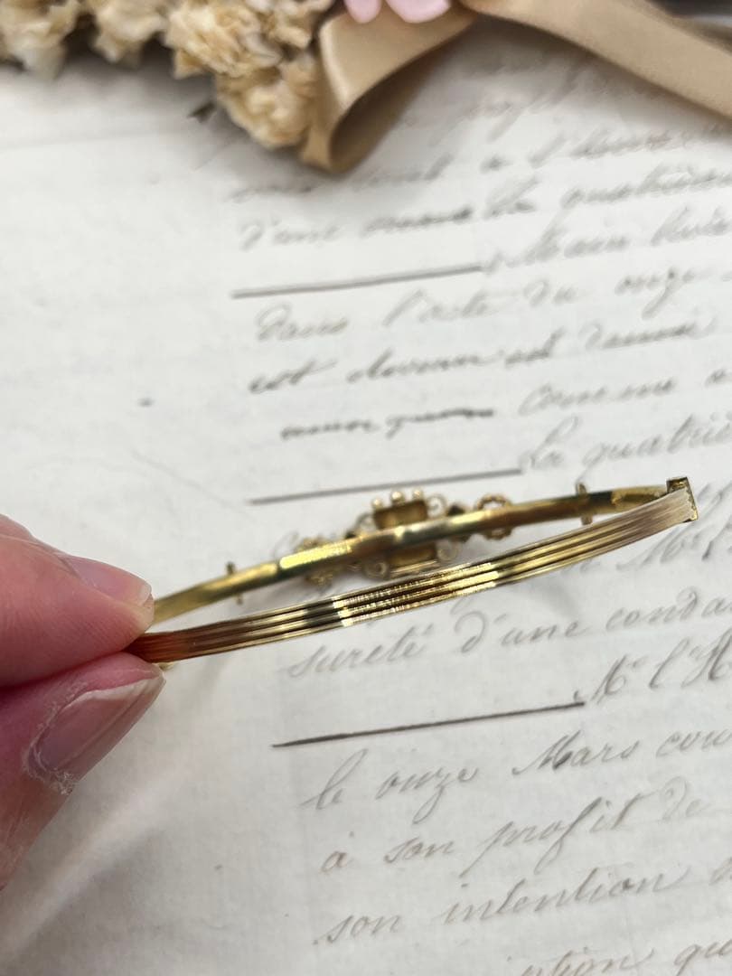 うさぎのななちゃん 英国アンティーク ルビーダイヤ 金 バングル オリジナ