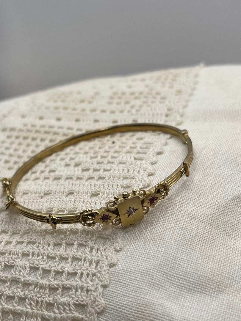 うさぎのななちゃん 英国アンティーク ルビーダイヤ 金 バングル オリジナ