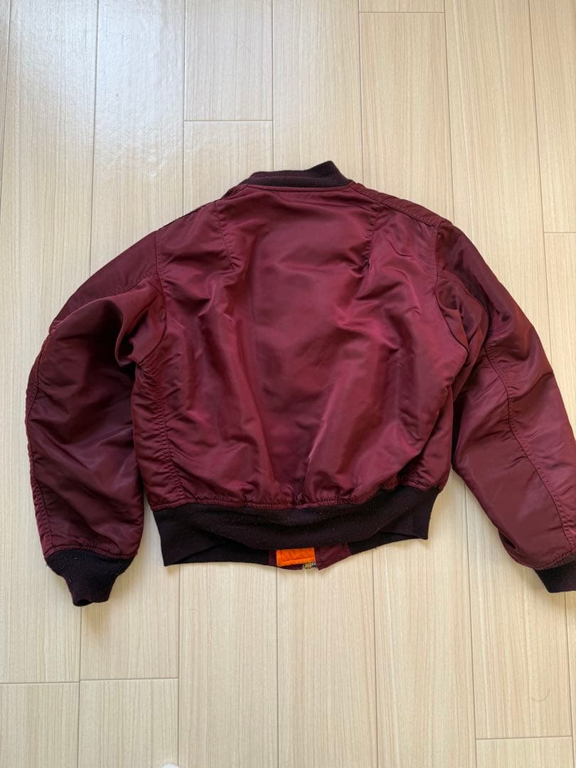 桃*ご様 alpha MA-1 バーガンディ　古着