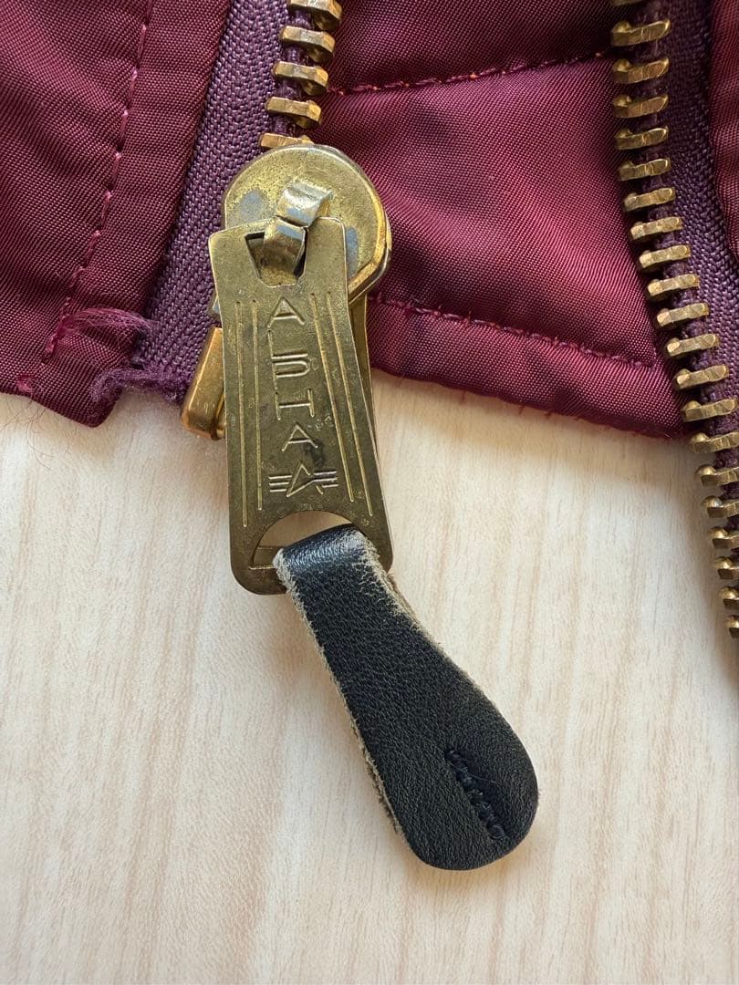 桃*ご様 alpha MA-1 バーガンディ　古着