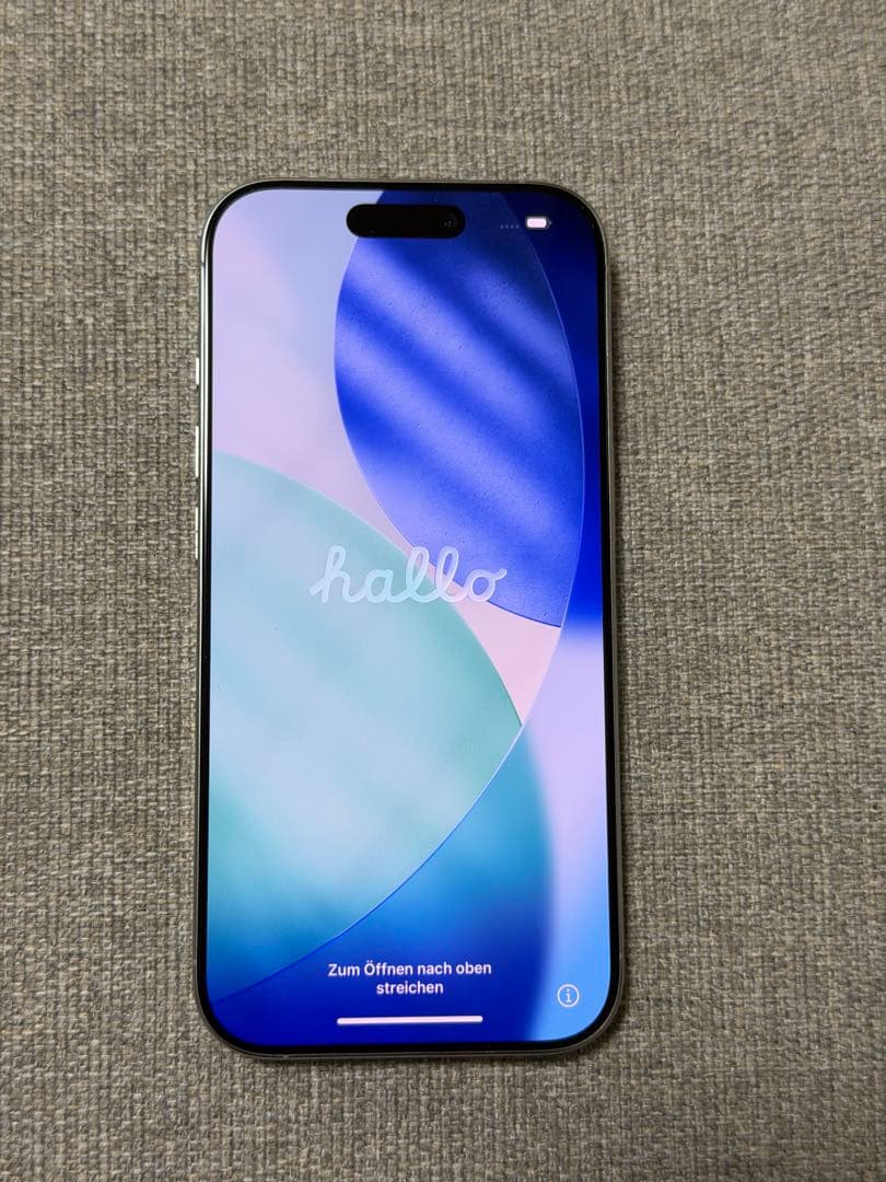 iPhone 16 Pro 256GB ホワイトチタニウム