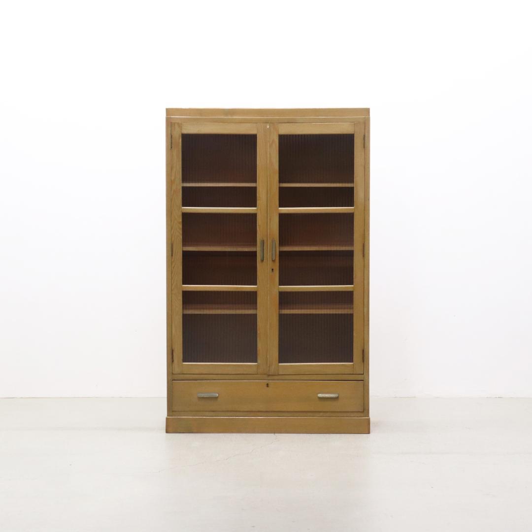レトロ 無垢材 本箱 食器棚 書庫 戸棚 モールガラス キャビネット 水屋