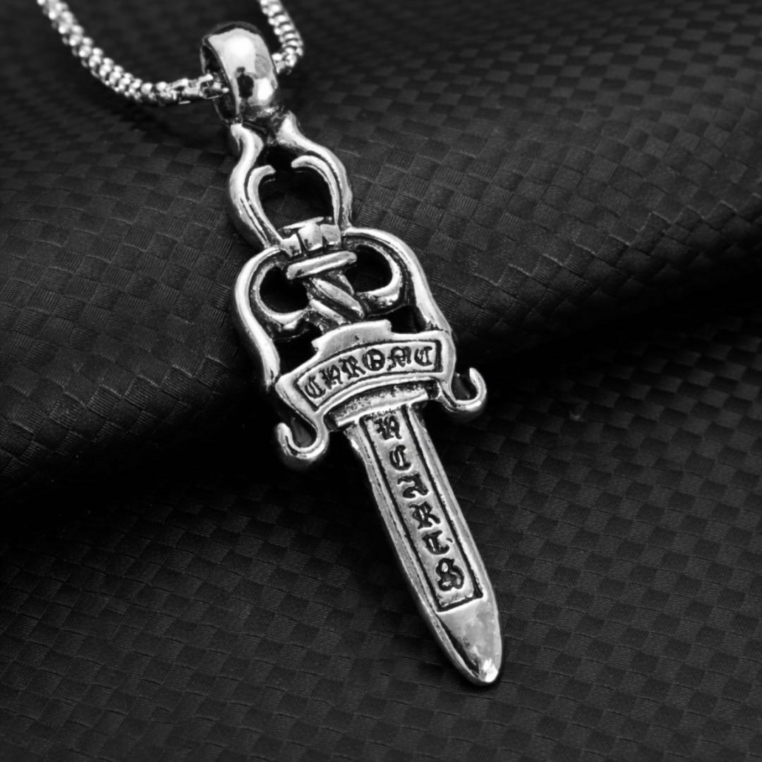 ダガーネックレス 剣 925刻印 メンズ ペンダント シルバー仕上げ 短剣