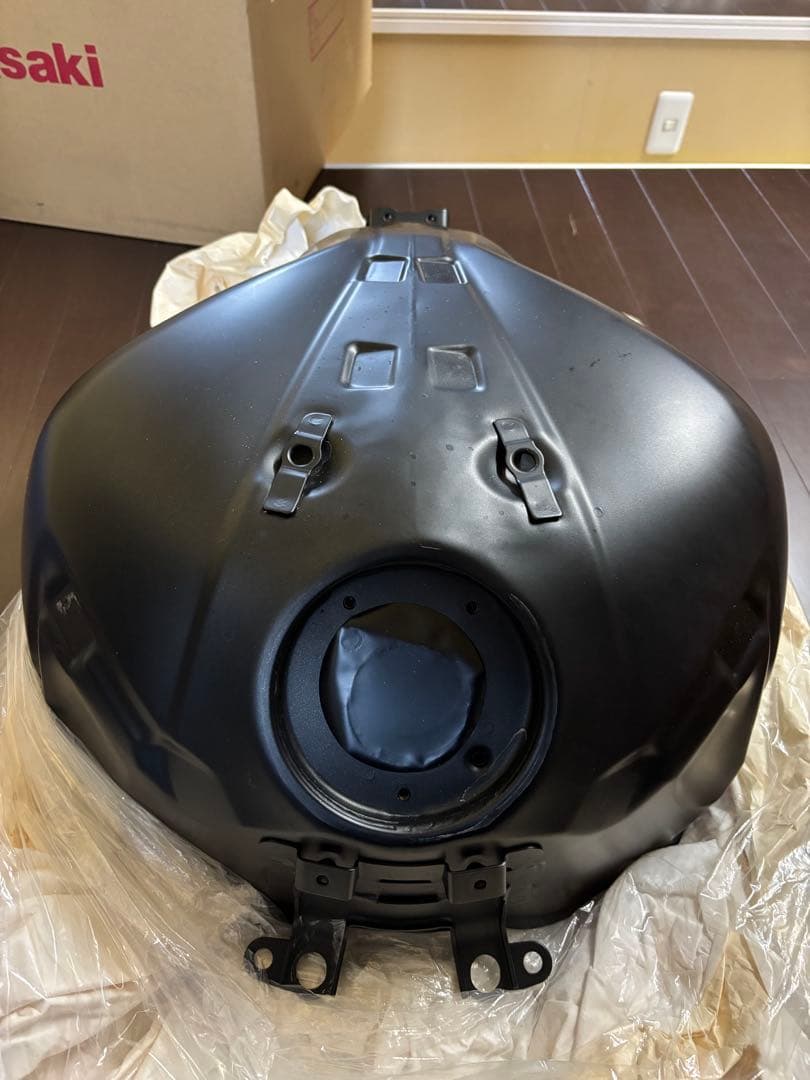 Z1000 カワサキ　ガソリンタンク　フューエルタンク　タンク