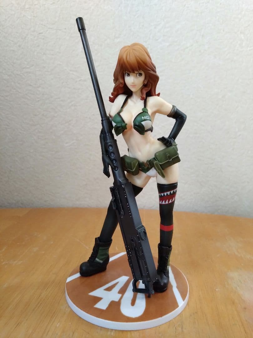 峰不二子フィギュア