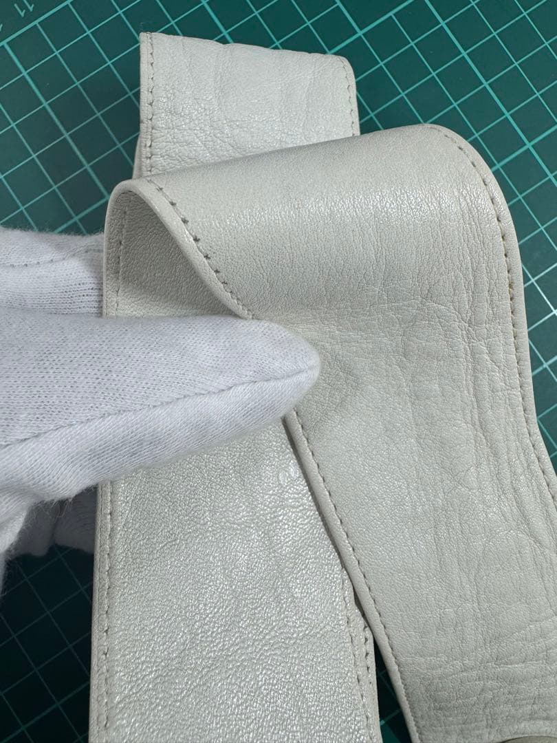 Diorディオール サッシュベルト レザー ホワイト フリーサイズ