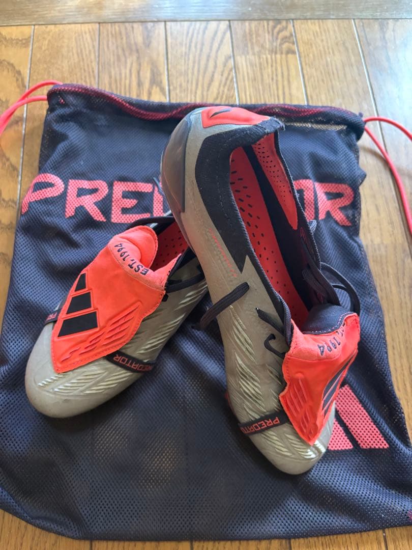 アディダス　プレデター　エリート　FT