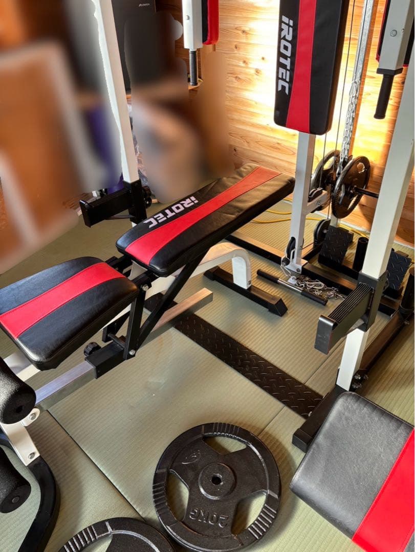 iROTEC トレーニングベンチ