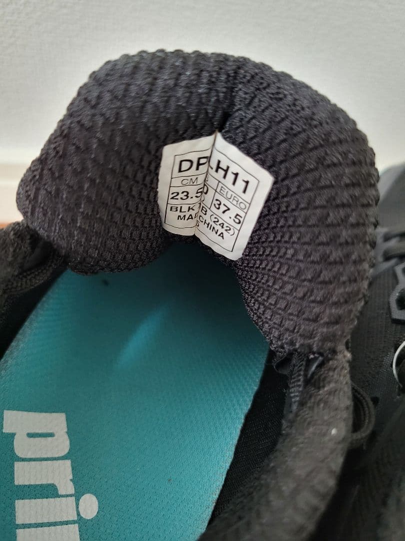 新品】定価19250円 プリンス テニス ハード・カーペット 23.5 替紐付