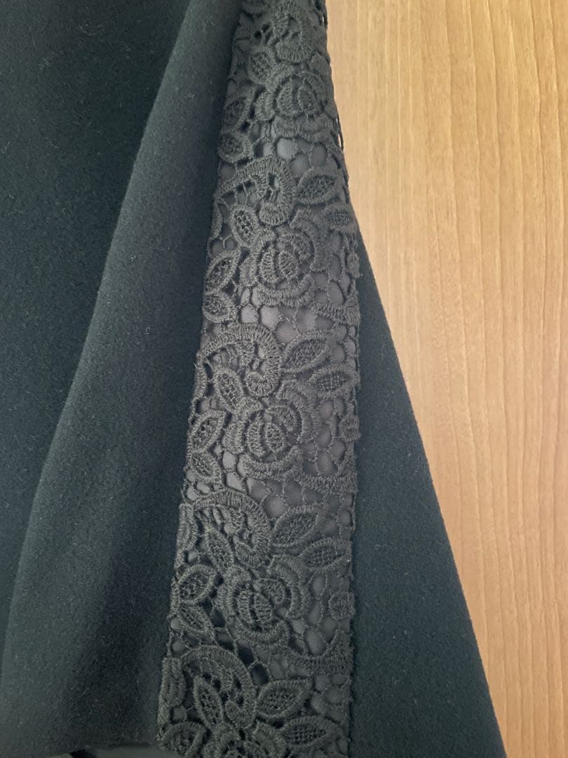 Rene ポンチョ・ケープコート ブラック