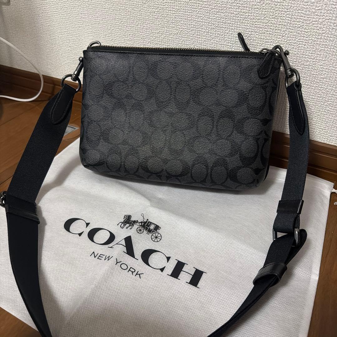 COACH リバーシブルショルダーバッグ