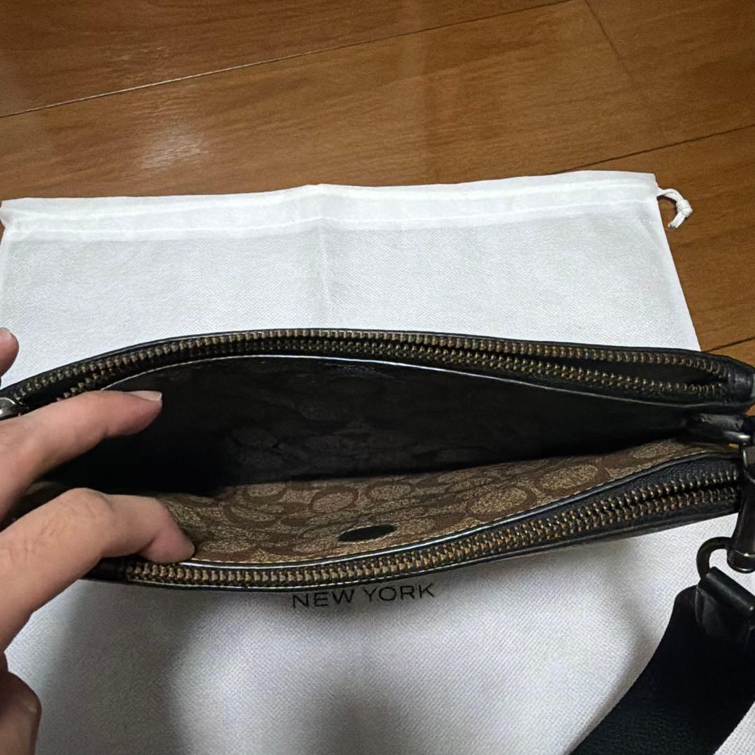 COACH リバーシブルショルダーバッグ