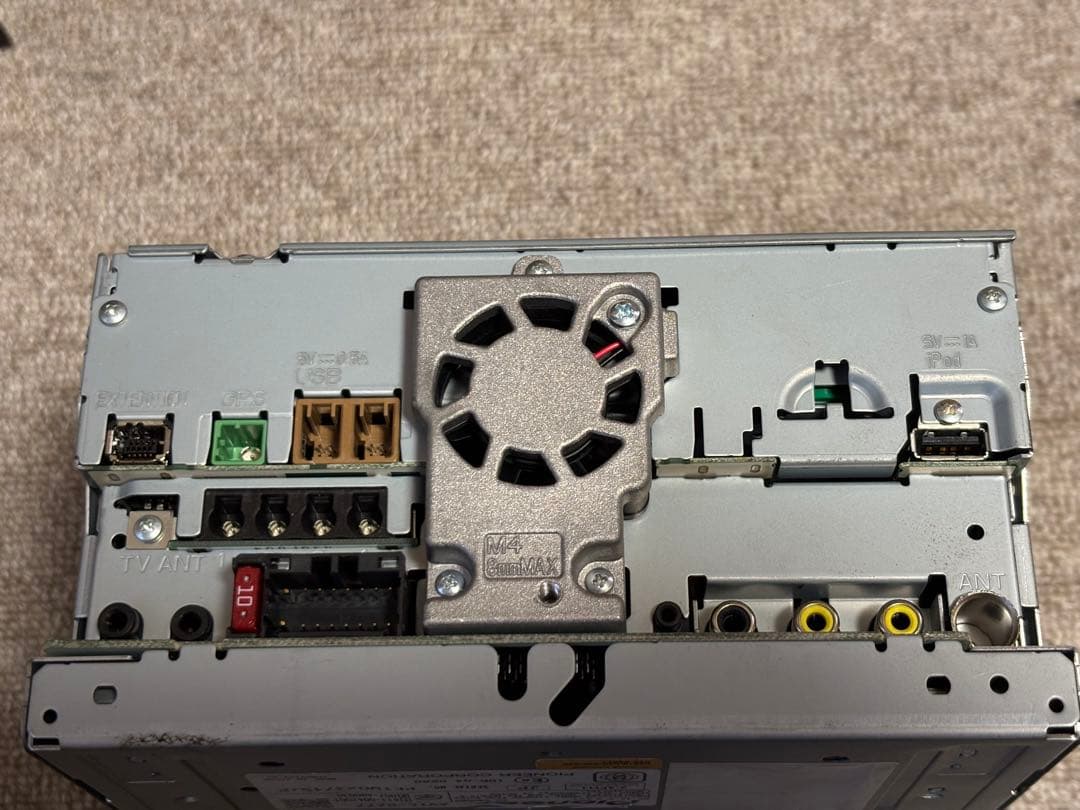 carrozzeria AVIC-RZ77 楽ナビ　中古品 メモリーナビ