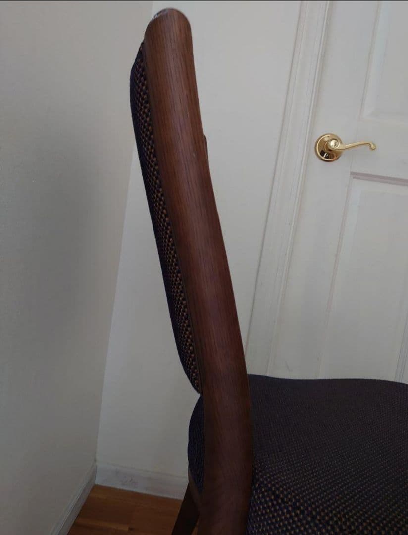 桜餅4 ①カリモク karimoku ダイニングチェア