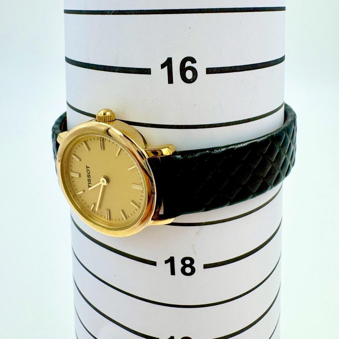 新品電池】TISSOT ラウンド ゴールド文字盤 レザー クォーツ - メルカリ