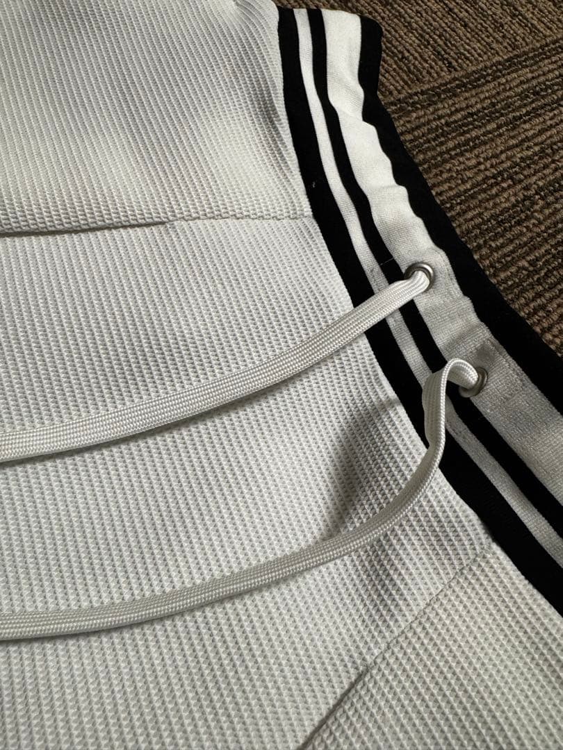 パーリーゲイツ　Peダンボールワッフルスカート