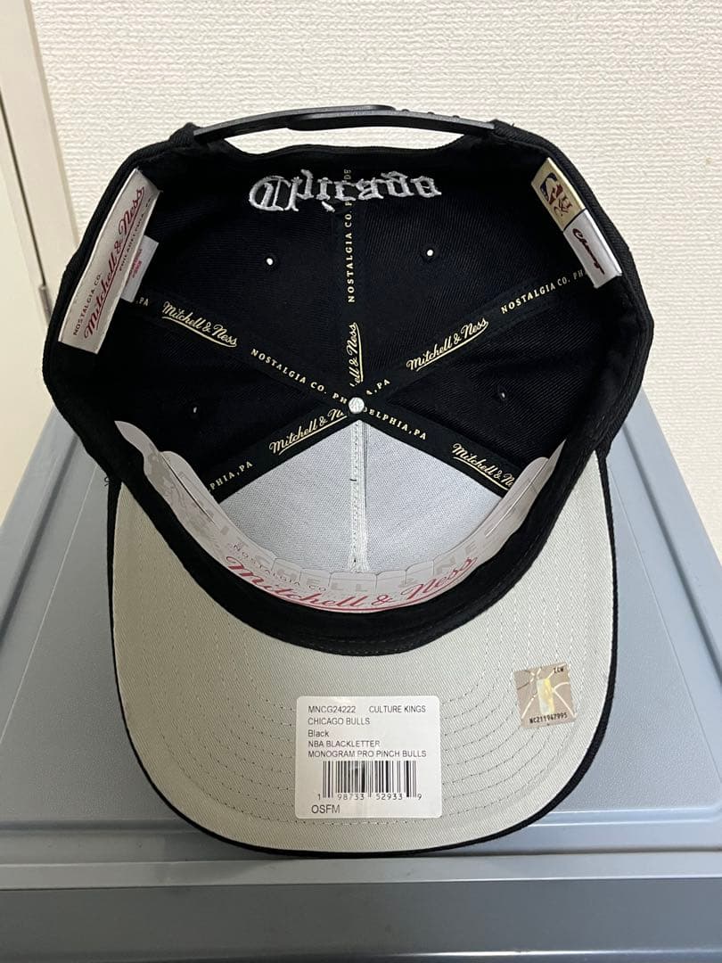 ミッチェルアンドネス シカゴブルズPRO PINCH SNAPBACKキャップ - メルカリ
