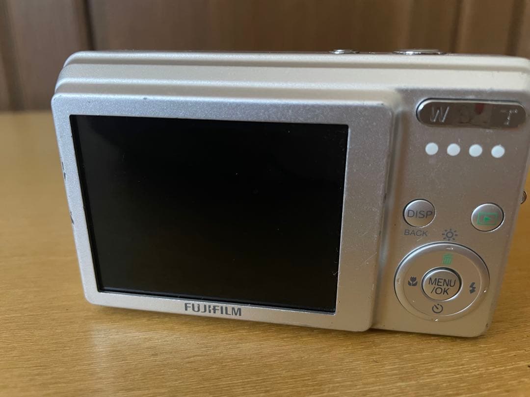 FUJIFILM FinePix J10 充電器付き