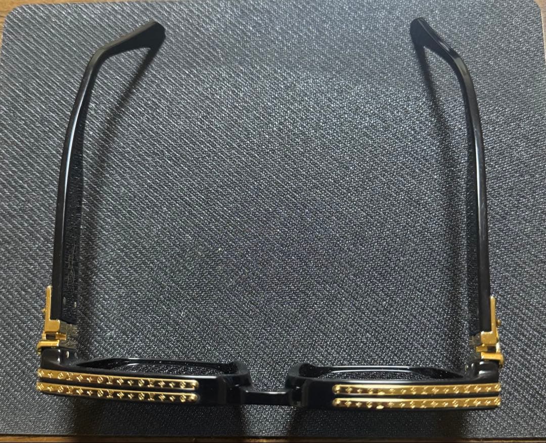 Louis Vuitton ミリオネア1.1 サングラス ブラック/ゴールド