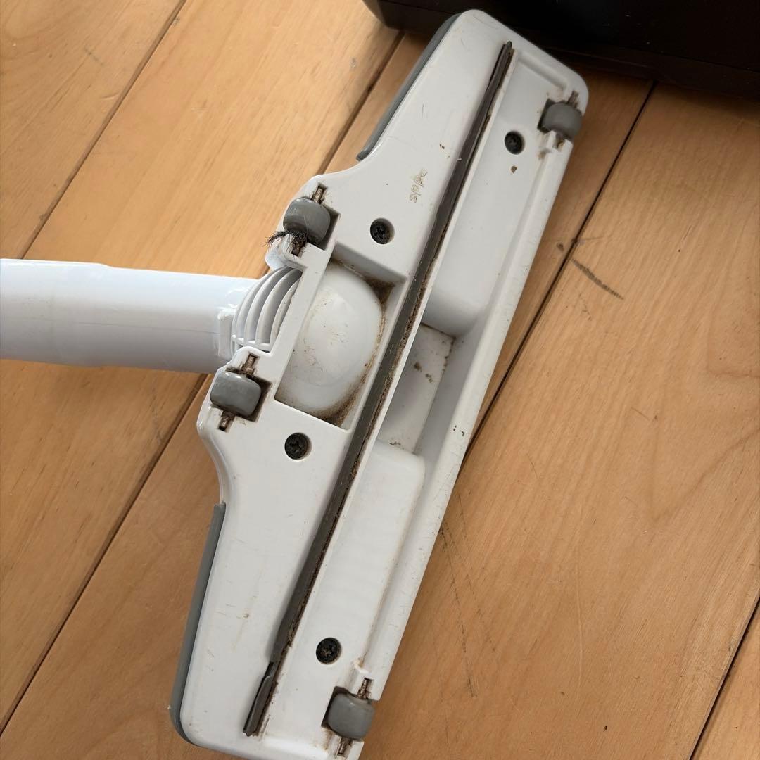 Makita スティッククリーナー CL182FD 本体 充電器、サイクロン付き